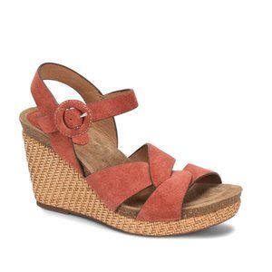 SOFFT Casidy Wedge Sandal - Coral SuedeLIKE NEW